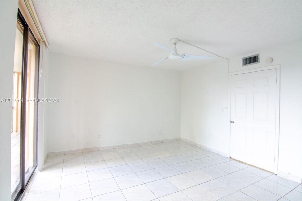 8600 SW 133rd Ave Rd , Unit 320, Miami, FL 33183 Photo
