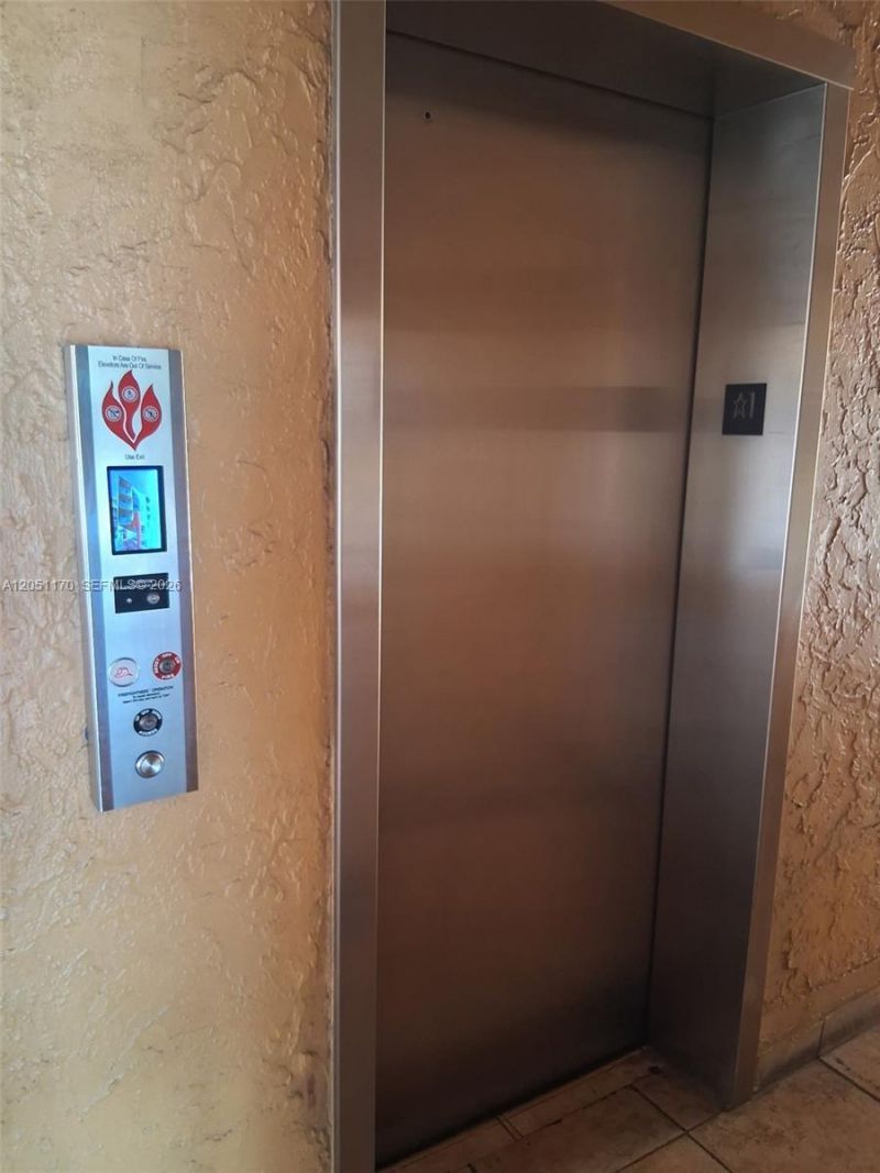 6200 W Flagler St , Unit 305, Miami, FL 33144 Photo