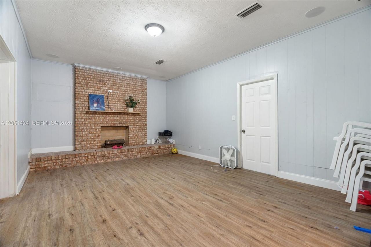 9775 Evans, Jacksonville, FL 32208 Photo