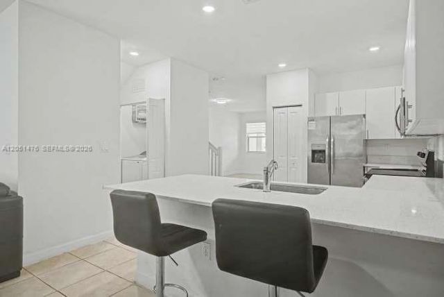 1020 SE 26th Ter , Homestead, FL 33035 Photo