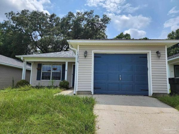 10475 Senegal Dr, Pensacola, FL 32534
