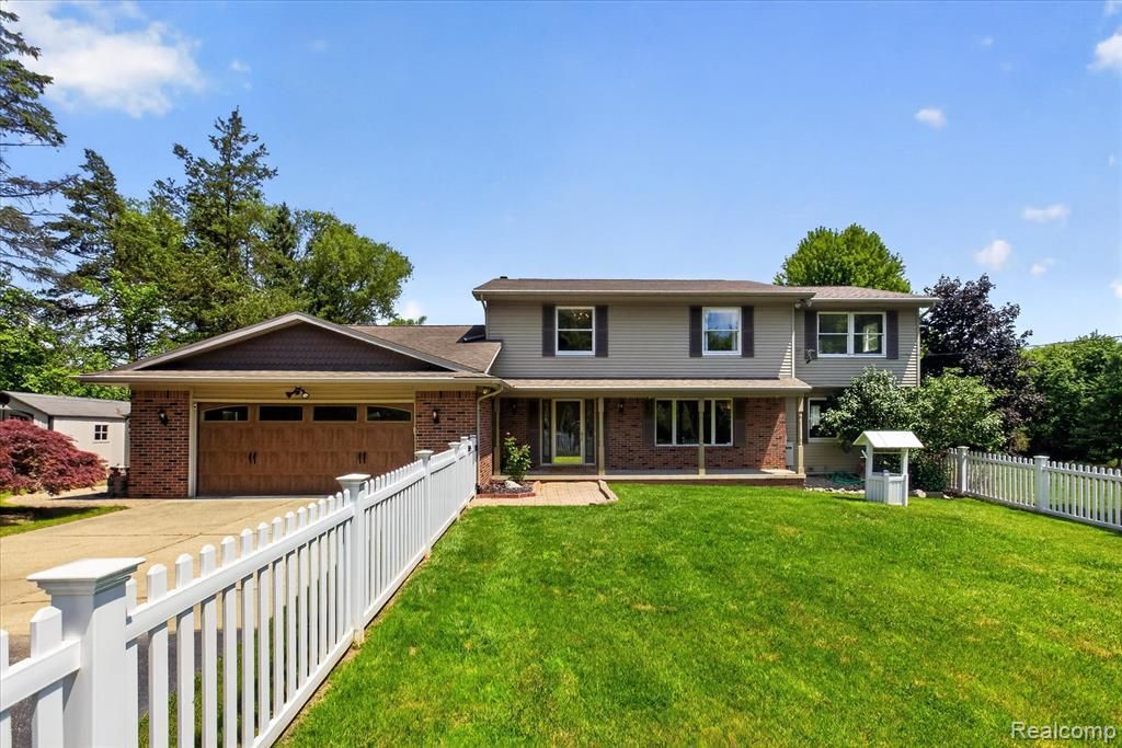 7186 River Road, Flushing Township, MI 48433 Main Photo