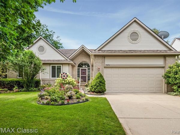 7671 Vamoco Drive, Waterford Twp, MI 48327