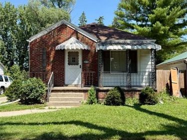 2410 N Clinton Street, Saginaw, MI 48602