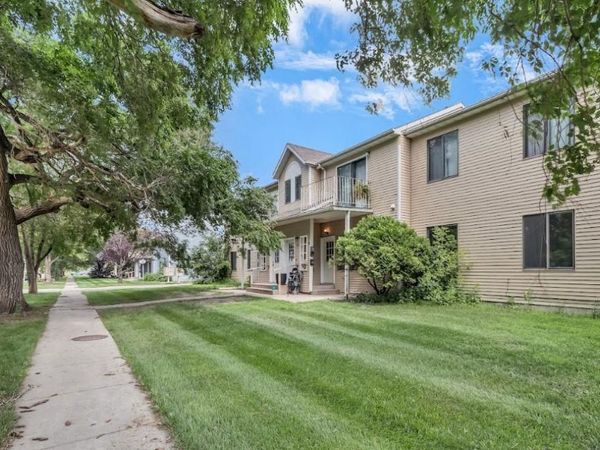 51 Center Street , West Fargo, ND 58078