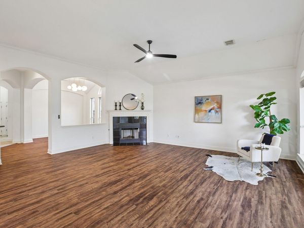 1017 Horseback HOLW, Austin, TX 78732