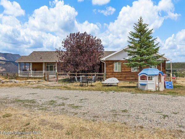 700 County Road 355, Parachute, CO 81635