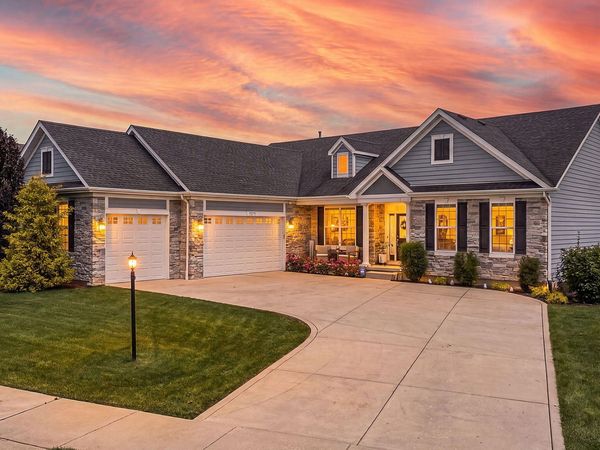 3202 Kickbush Drive , Valparaiso, IN 46385