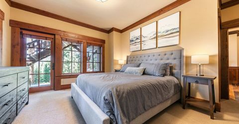 2326 Overlook Place , Truckee, CA 96161 Photo