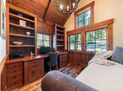 2326 Overlook Place , Truckee, CA 96161 Photo