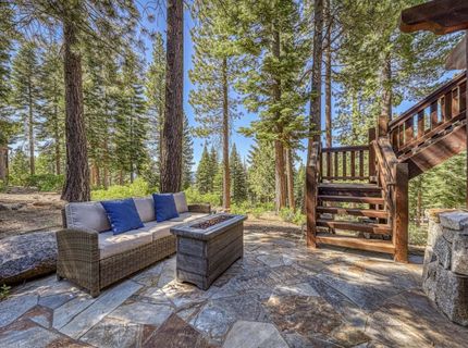 2326 Overlook Place , Truckee, CA 96161 Photo