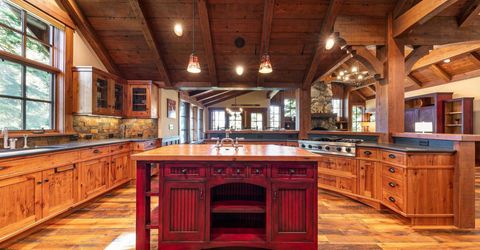 2326 Overlook Place , Truckee, CA 96161 Photo