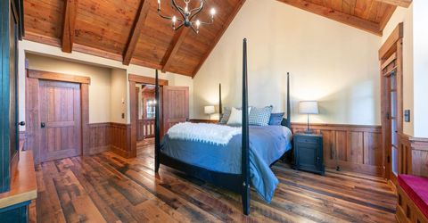 2326 Overlook Place , Truckee, CA 96161 Photo