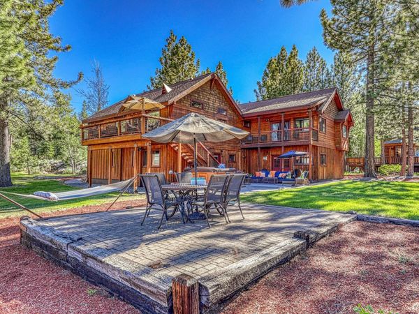 13165 Pinnacle Loop, Truckee, CA 96161