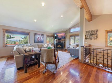 13165 Pinnacle Loop, Truckee, CA 96161 Photo