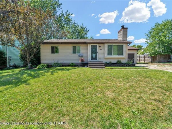 1563 Jacqueline Drive, Holt, MI 48842