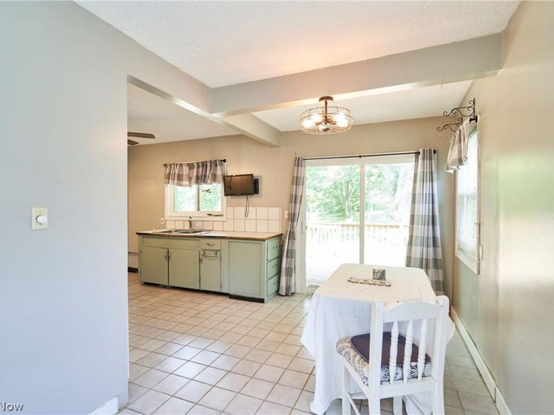 7091 Akron Avenue NW, New Franklin, OH 44614 Photo 11