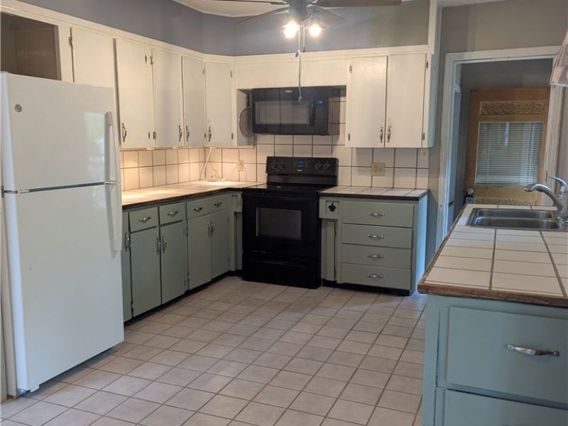 7091 Akron Avenue NW, New Franklin, OH 44614 Photo 13