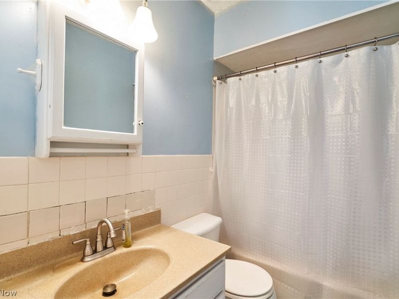 7091 Akron Avenue NW, New Franklin, OH 44614 Photo 17