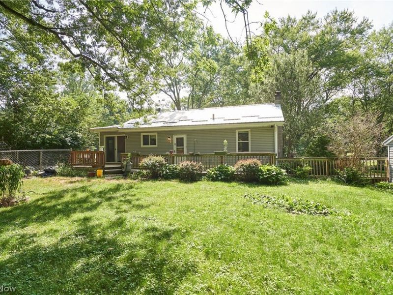 7091 Akron Avenue NW, New Franklin, OH 44614 Photo 32