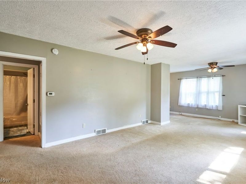 7091 Akron Avenue NW, New Franklin, OH 44614 Photo 9