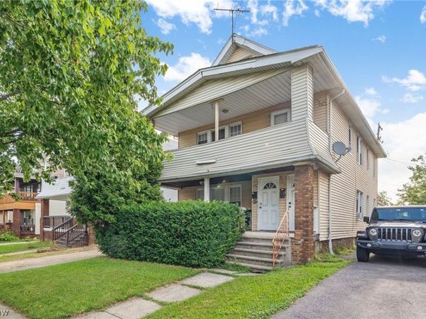 2219 Chesterland Avenue , Lakewood, OH 44107