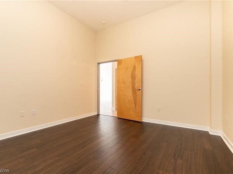 1951 W 26th Street, Unit 316, Cleveland, OH 44113 Photo 18