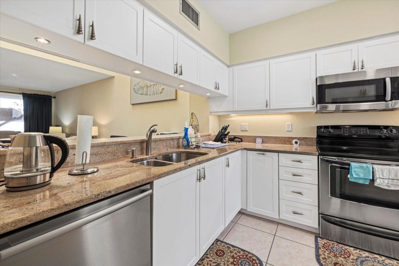 2012 Harbourside Drive , Unit 2102, Longboat Key, FL 34228 Photo