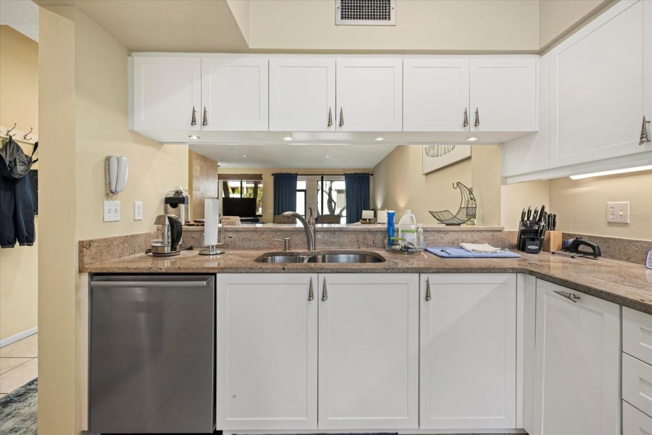 2012 Harbourside Drive , Unit 2102, Longboat Key, FL 34228 Photo