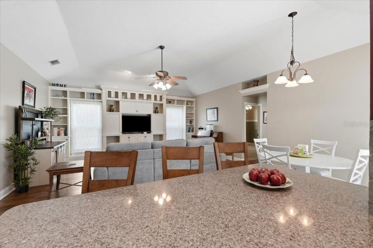 5618 Summerland Hills Drive , Lakeland, FL 33812 Photo