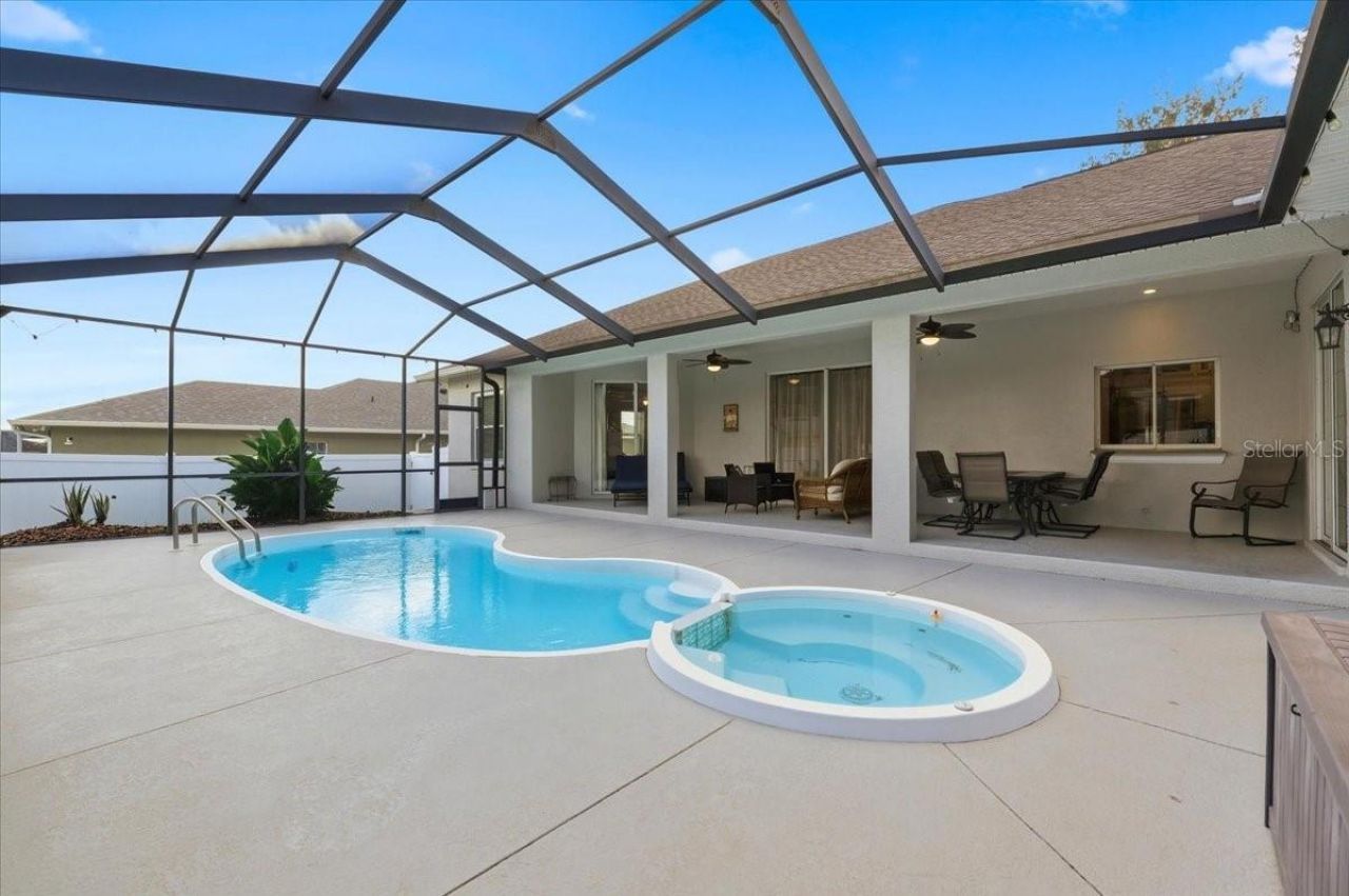5618 Summerland Hills Drive , Lakeland, FL 33812 Photo