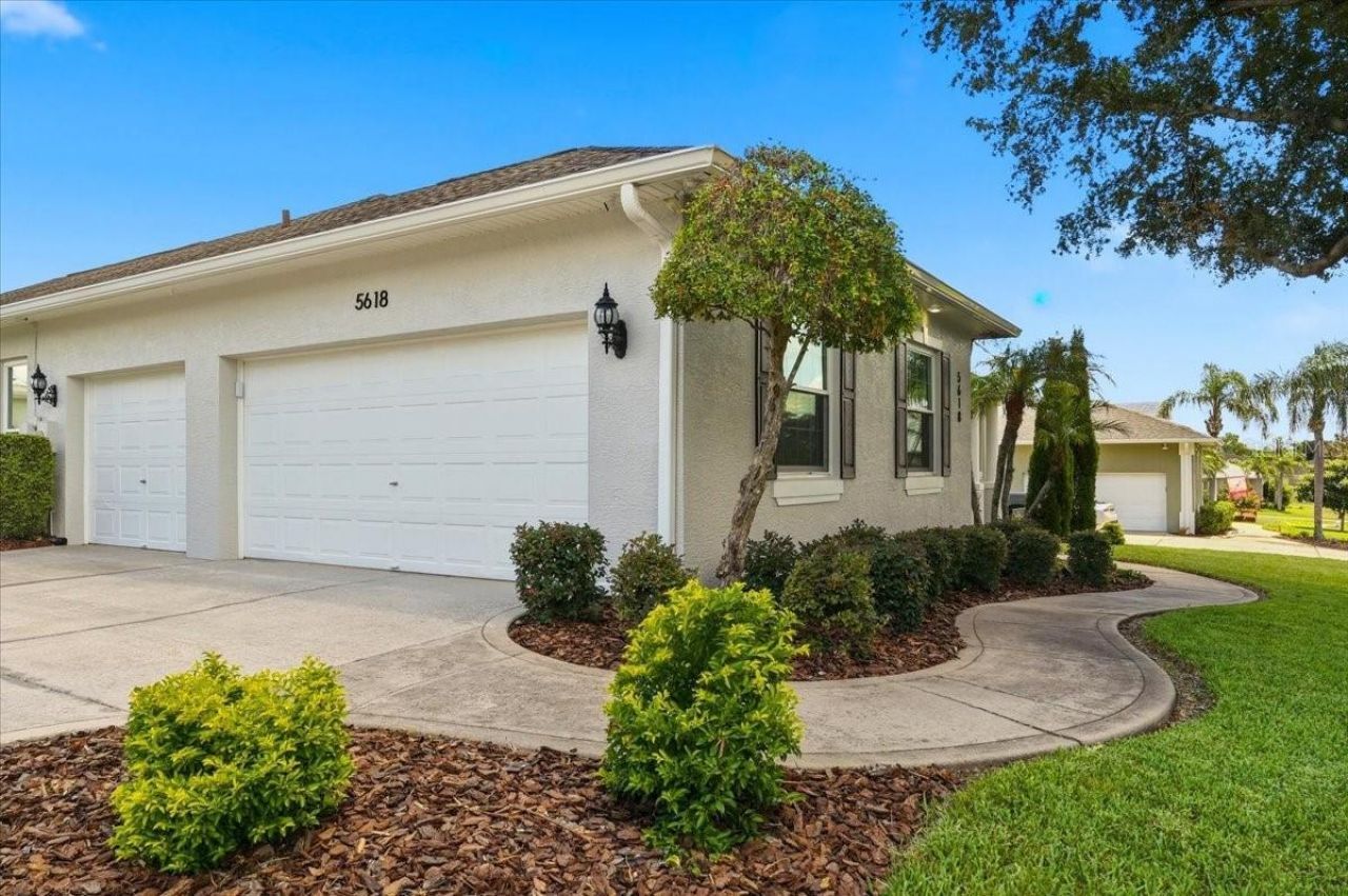 5618 Summerland Hills Drive , Lakeland, FL 33812 Photo