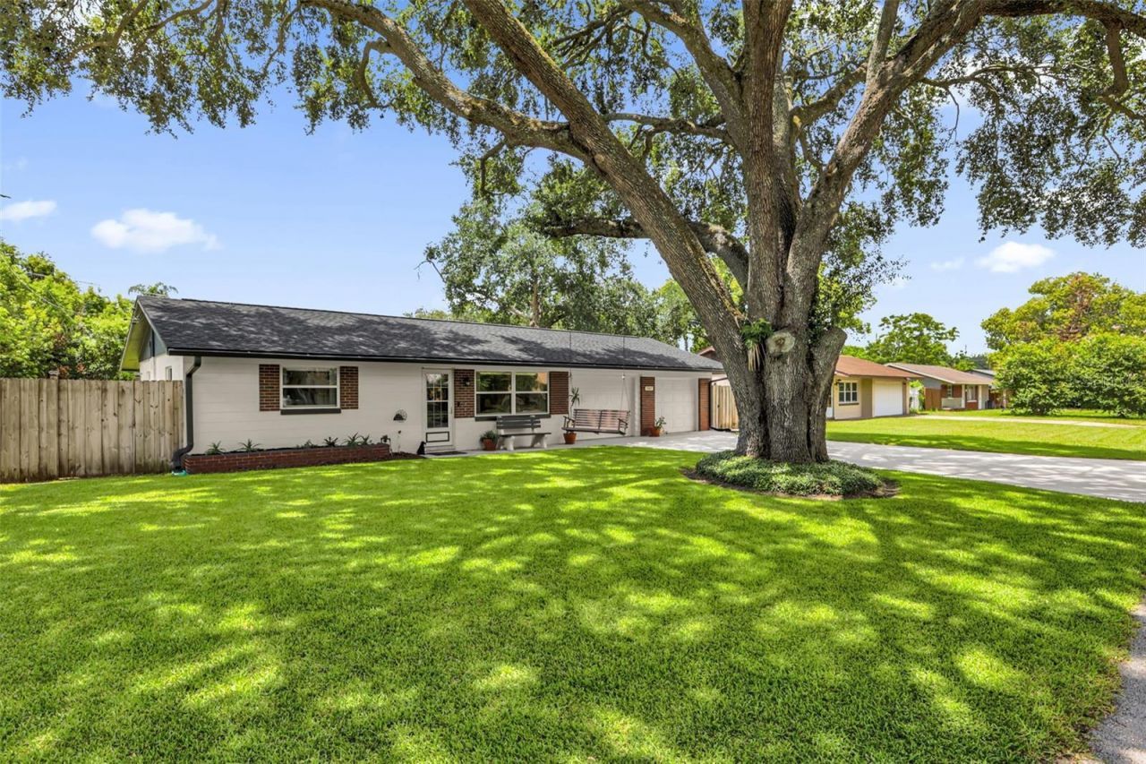 207 Temple Avenue, Casselberry, FL 32730 Photo