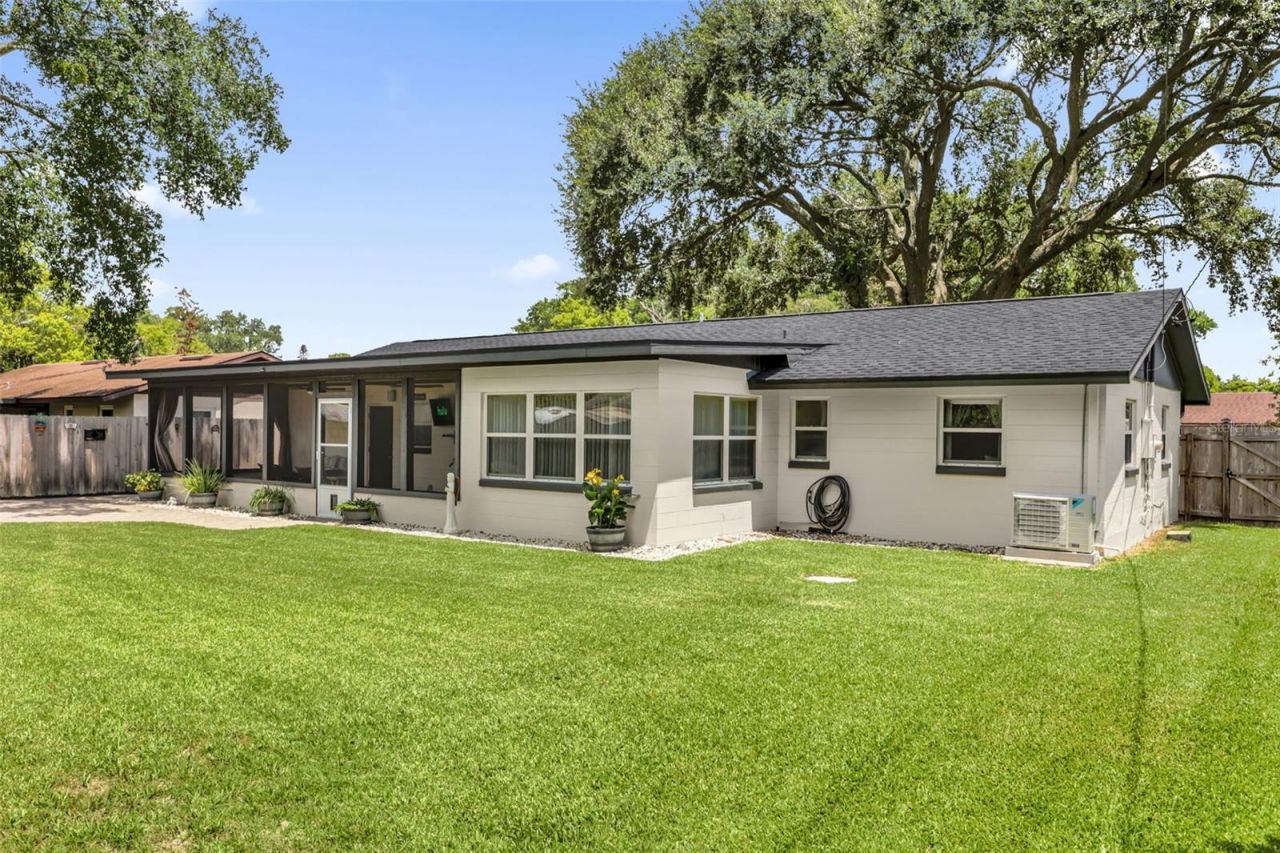 207 Temple Avenue, Casselberry, FL 32730 Photo