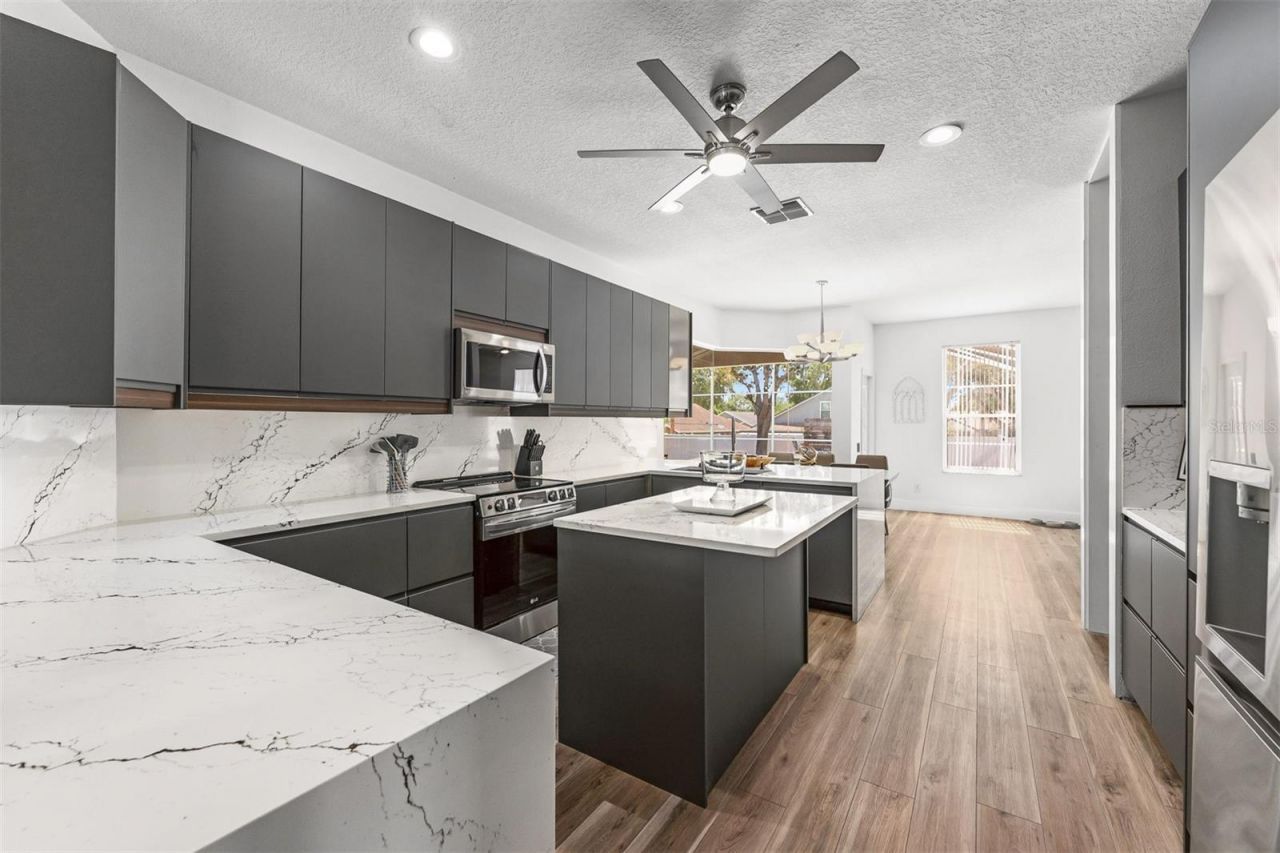 718 Little Hampton Lane , Gotha, FL 34734 Photo