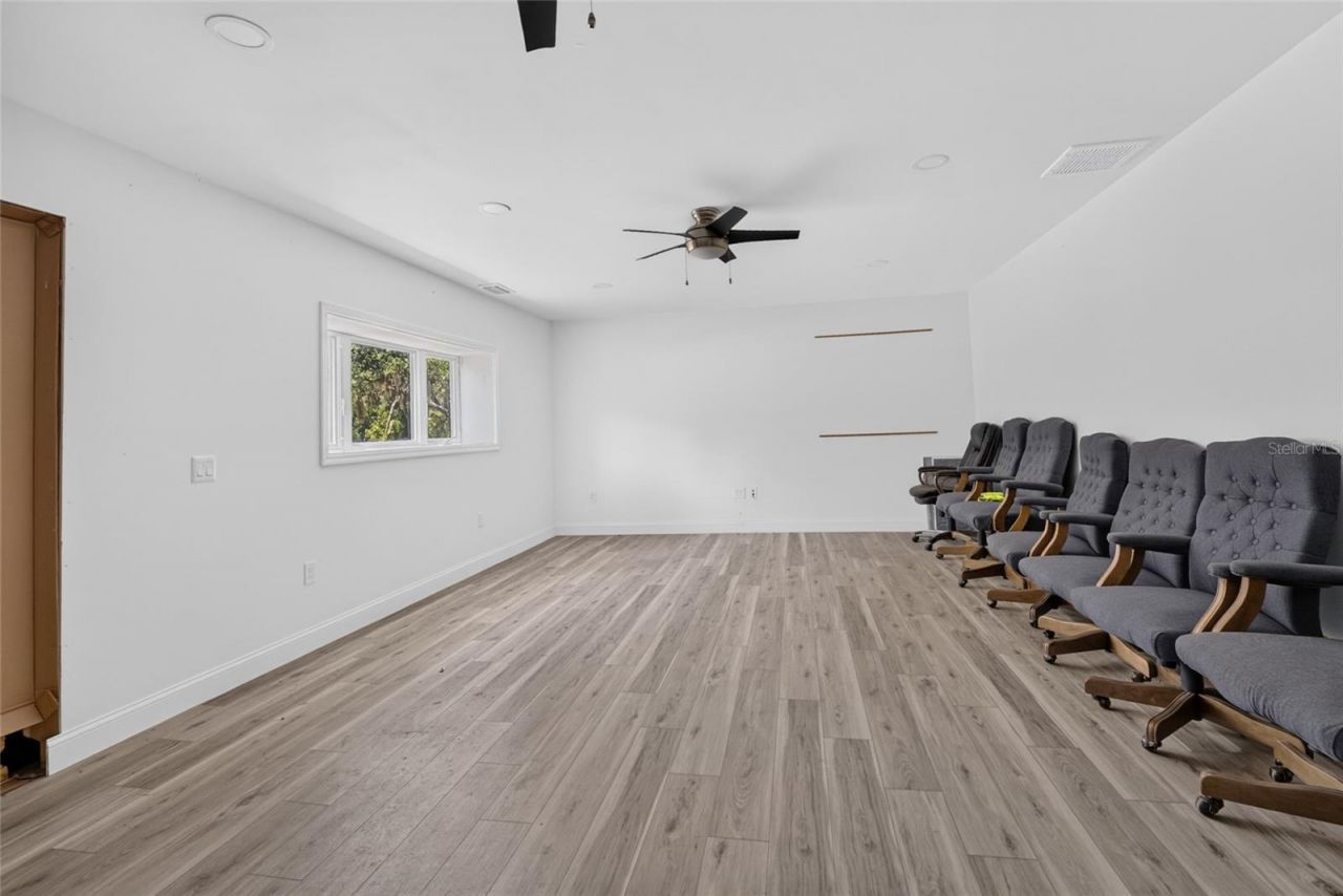 357 Walter Place, Fruitland Park, FL 34731 Photo