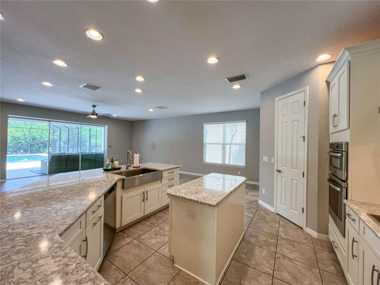 8033 Clementine Lane, Tampa, FL 33625 Photo
