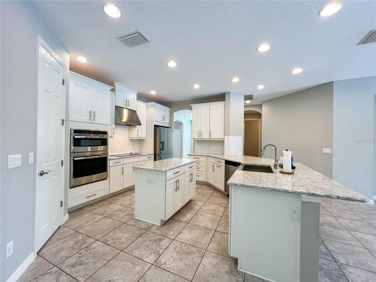 8033 Clementine Lane, Tampa, FL 33625 Photo