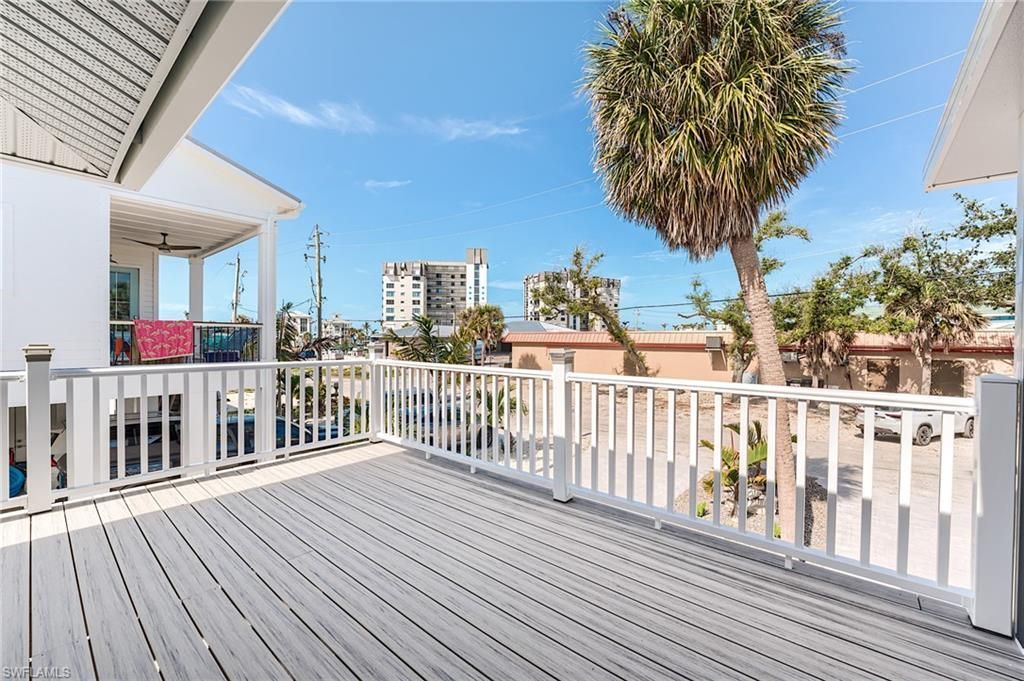 114 Lovers Ln , Fort Myers Beach, FL 33931 Photo