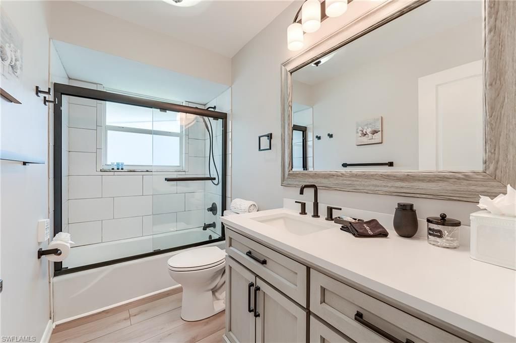 114 Lovers Ln , Fort Myers Beach, FL 33931 Photo