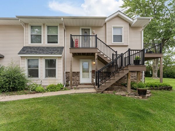 2019 E 38th Street, Unit 1A, Davenport, IA 52807