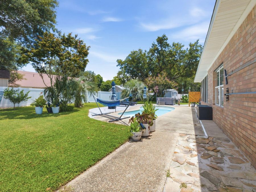 Property Image 61