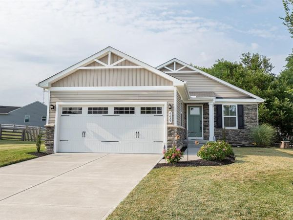 6639 Crystal Harbour Drive, Middletown, OH 45042