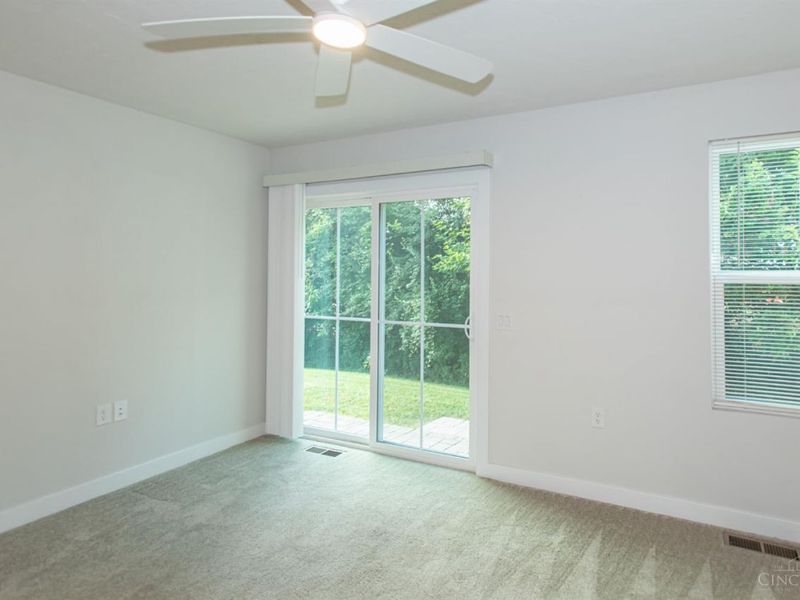 6639 Crystal Harbour Drive, Middletown, OH 45042 Photo 14