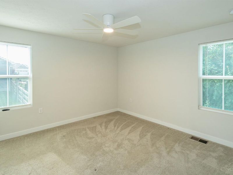 6639 Crystal Harbour Drive, Middletown, OH 45042 Photo 17