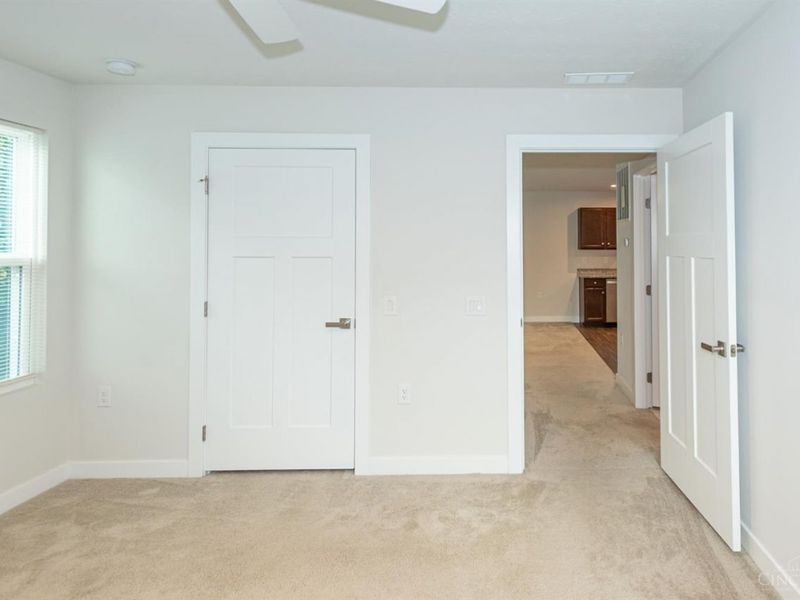 6639 Crystal Harbour Drive, Middletown, OH 45042 Photo 23