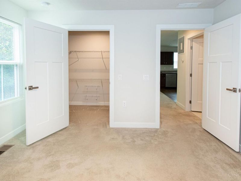 6639 Crystal Harbour Drive, Middletown, OH 45042 Photo 24