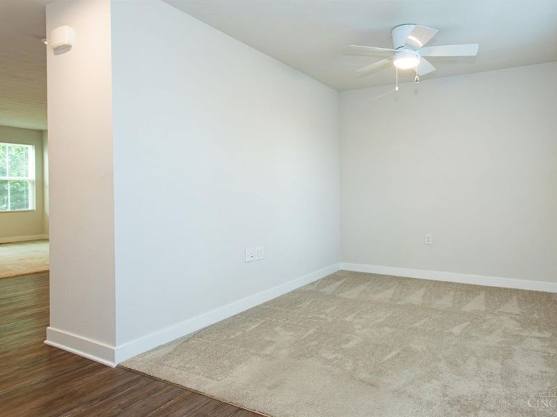 6639 Crystal Harbour Drive, Middletown, OH 45042 Photo 5
