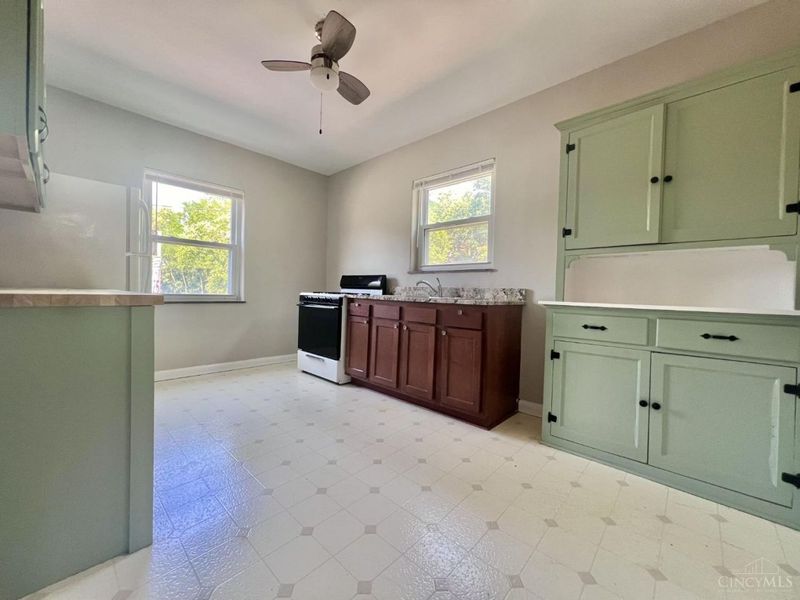 1286 Quebec Road, Cincinnati, OH 45205 Photo 14