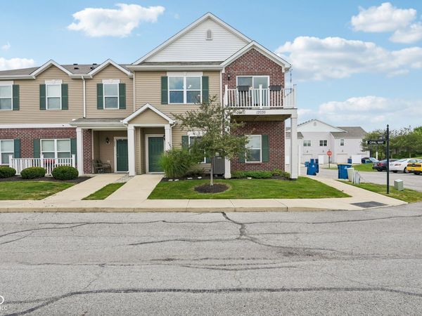 12035 Zircon Lane, Unit 600, Fishers, IN 46038